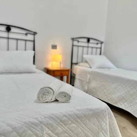 Casa Maita Y Paito Holiday home